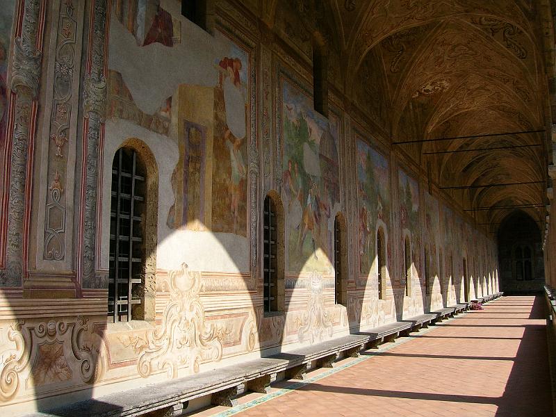 007 - Chiesa di S. Chiara - Chiostro delle Clarisse